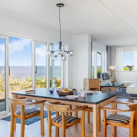 Holiday home Evamaria - 10m From The Sea By Interhome *