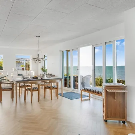 Evamaria - 10m From The Sea By Interhome Holiday home *